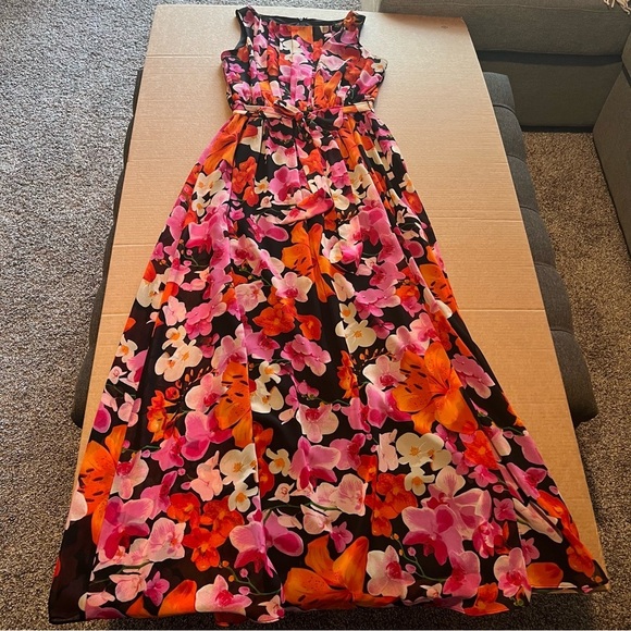 Eliza J. Hibiscus orchids print sleeveless chiffon maxi dress, fully lined, sz 6 - Picture 5 of 14